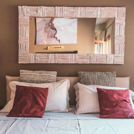 Suite Yenne 2 Cagliari Dış mekan fotoğraf